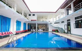 Hotel Uva Rest Sanasta